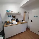 Una Apartment *